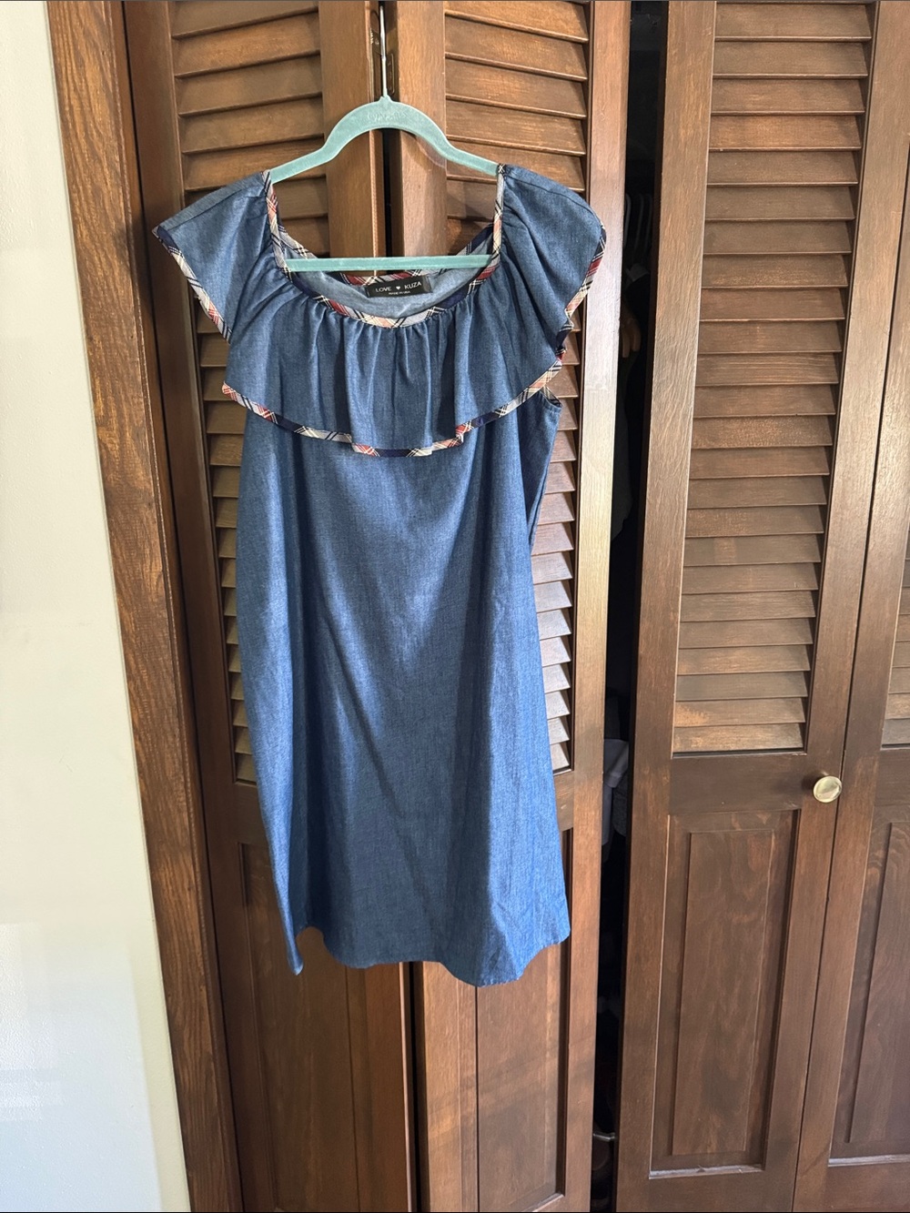 Women’s Blue Ruffle Denim Dress - Classic Casual